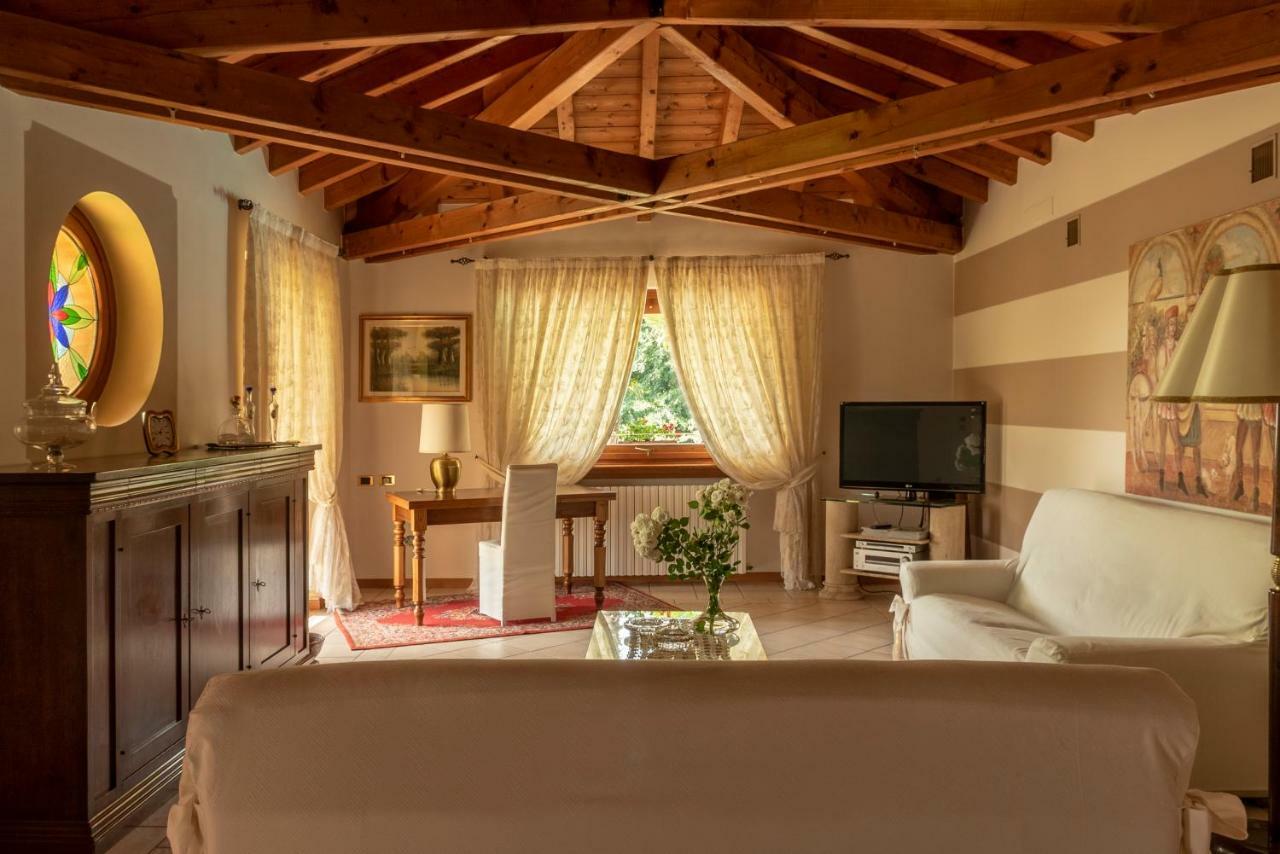 Villa Cristina Villa Pedergnano Ngoại thất bức ảnh